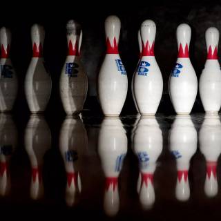 Bowling pins wallpaper