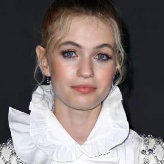 Olivia Scott Welch wallpaper