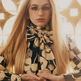 Olivia Scott Welch wallpaper