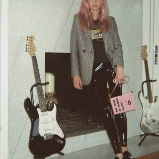 Olivia Scott Welch wallpaper