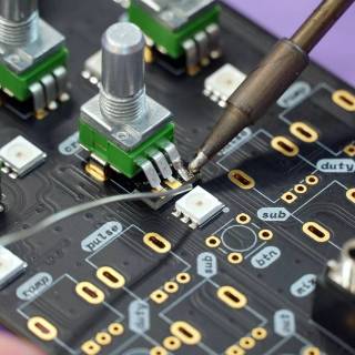 Soldering wallpaper