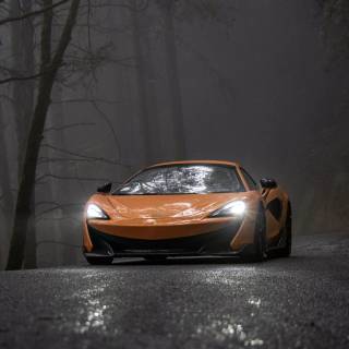 McLaren night wallpaper