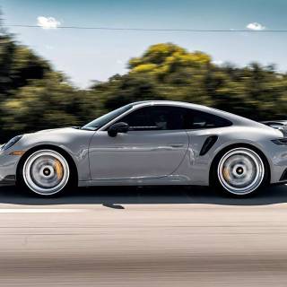 Porsche wheel wallpaper