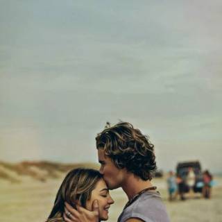 John B and Sarah kiss wallpaper