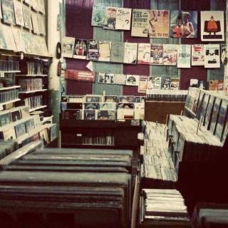 Music store wallpaper