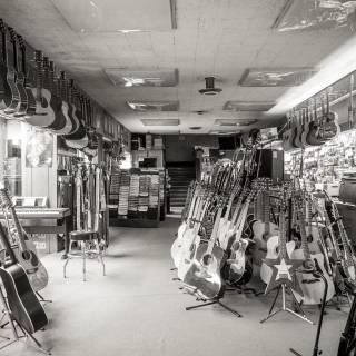 Music store wallpaper