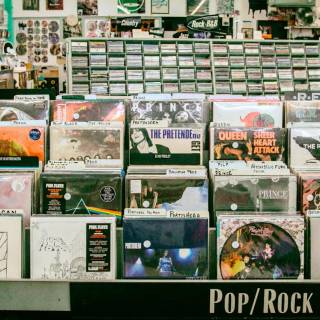 Music store wallpaper