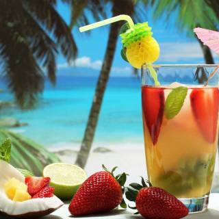 Tropical drinks wallpaper