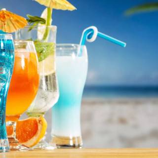 Tropical drinks wallpaper