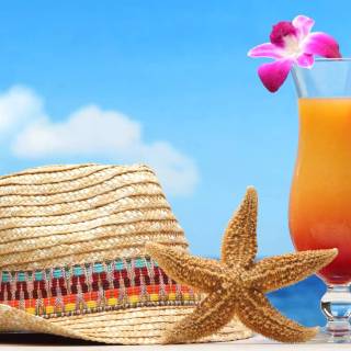 Tropical drinks wallpaper