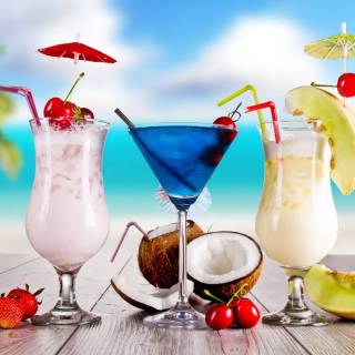 Tropical drinks wallpaper