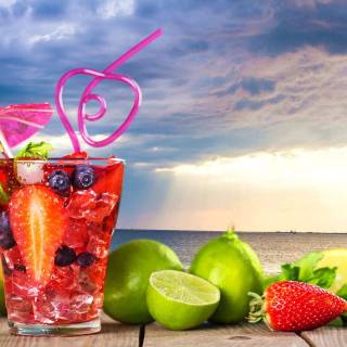 Tropical drinks wallpaper