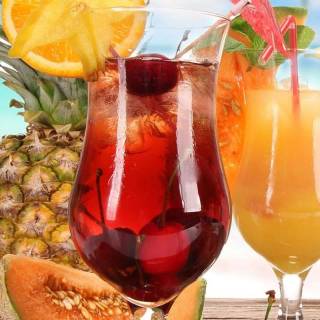 Tropical drinks wallpaper
