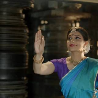 Super Sharanya wallpaper