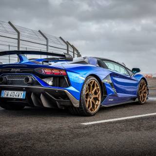 Lamborghini laptop wallpaper