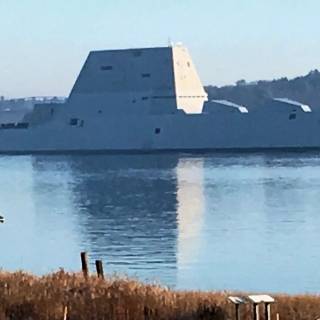 USS Zumwalt wallpaper