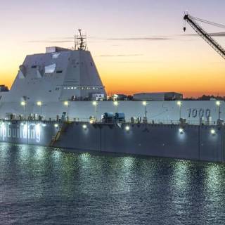USS Zumwalt wallpaper