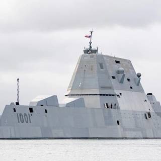 USS Zumwalt wallpaper