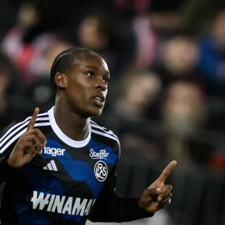 Emanuel Emegha wallpaper