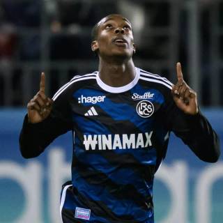 Emanuel Emegha wallpaper