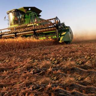 Service harvesting rig wallpaper