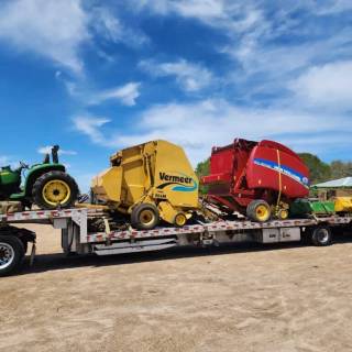 Service harvesting rig wallpaper