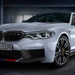 BMW M5 smoke 1920x1080 wallpaper