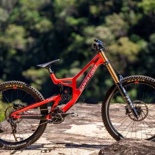 Santa Cruz v10 wallpaper