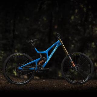 Santa Cruz v10 wallpaper