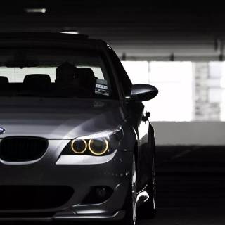 BMW M5 eyes wallpaper