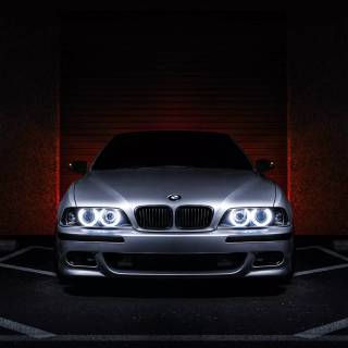 BMW M5 eyes wallpaper