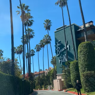 Beverly Hills iPhone wallpaper