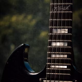 Gibson SG phone wallpaper