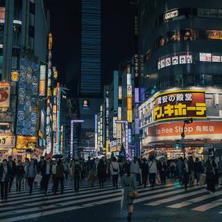 4k Japan street wallpaper