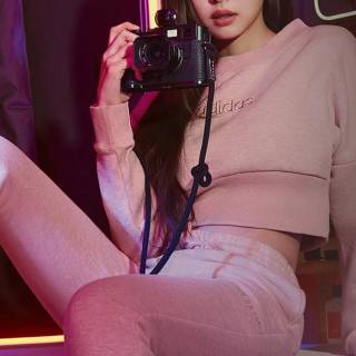 Jennie Blackpink phone wallpaper