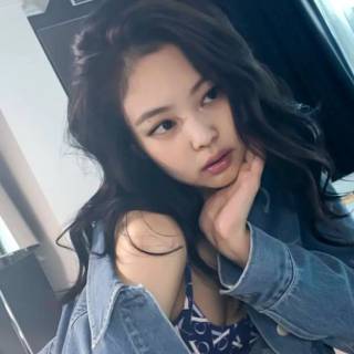 Jennie Blackpink phone wallpaper