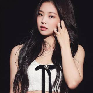 Jennie Blackpink phone wallpaper