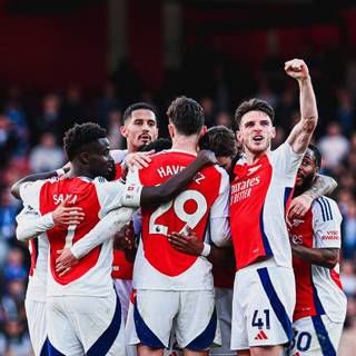 Arsenal 2025 wallpaper