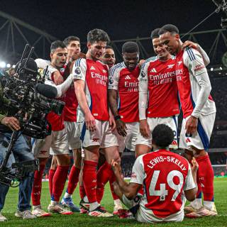 Arsenal 2025 wallpaper