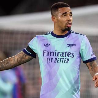 Arsenal 2025 wallpaper