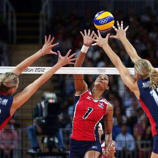 Volleyball laptop wallpaper