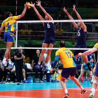 Volleyball laptop wallpaper