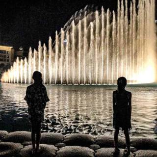 The Dubai Fountain wallpaper