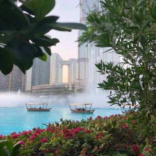 The Dubai Fountain wallpaper
