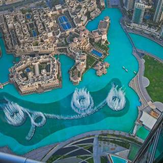 The Dubai Fountain wallpaper