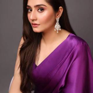 Durefishan Saleem wallpaper