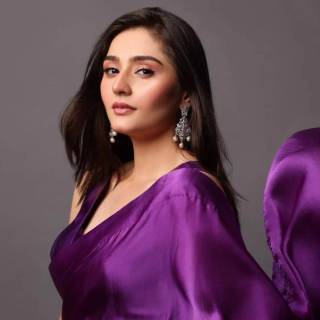 Durefishan Saleem wallpaper