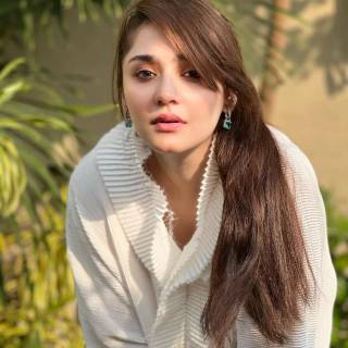 Durefishan Saleem wallpaper