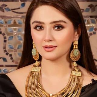 Durefishan Saleem wallpaper