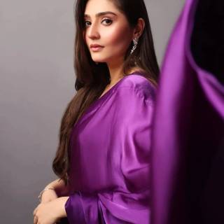 Durefishan Saleem wallpaper